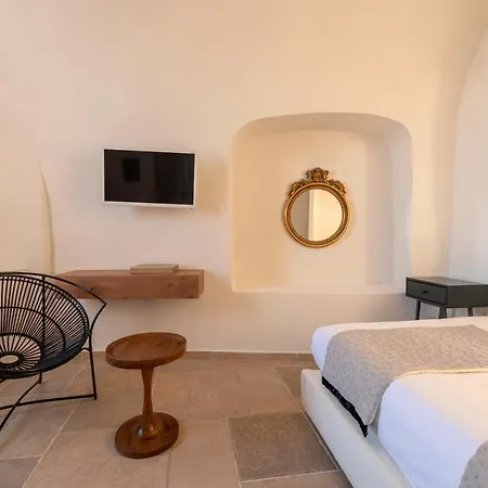 La Maltese Caldera Concept Otel 5*