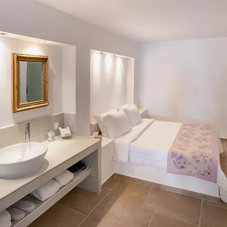 La Maltese Caldera Concept Otel