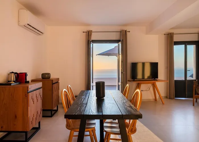 La Maltese Caldera Concept 5*