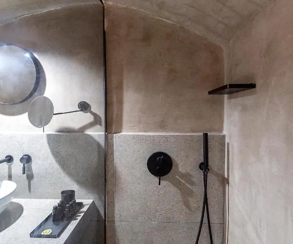 Hotel La Maltese Caldera Concept Imerovigli (Santorini)