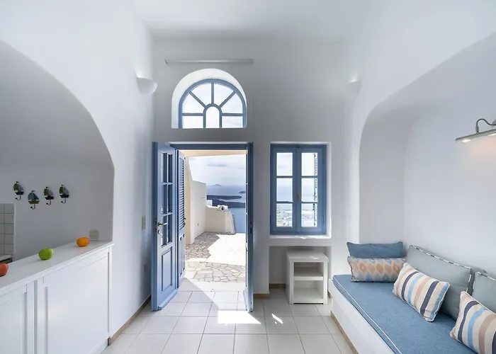 La Maltese Caldera Concept Hotel