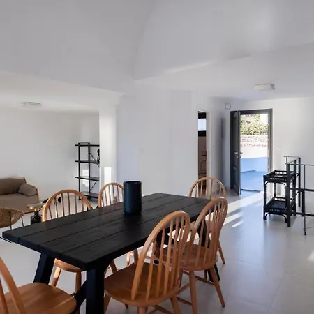 Hotell La Maltese Caldera Concept