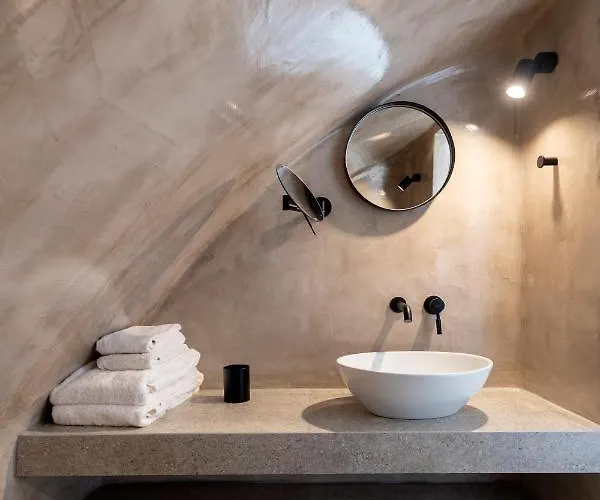 Hotel La Maltese Caldera Concept