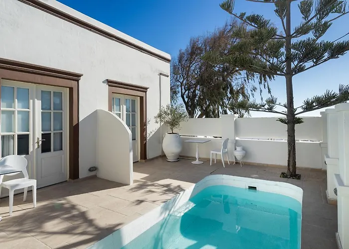 La Maltese Caldera Concept